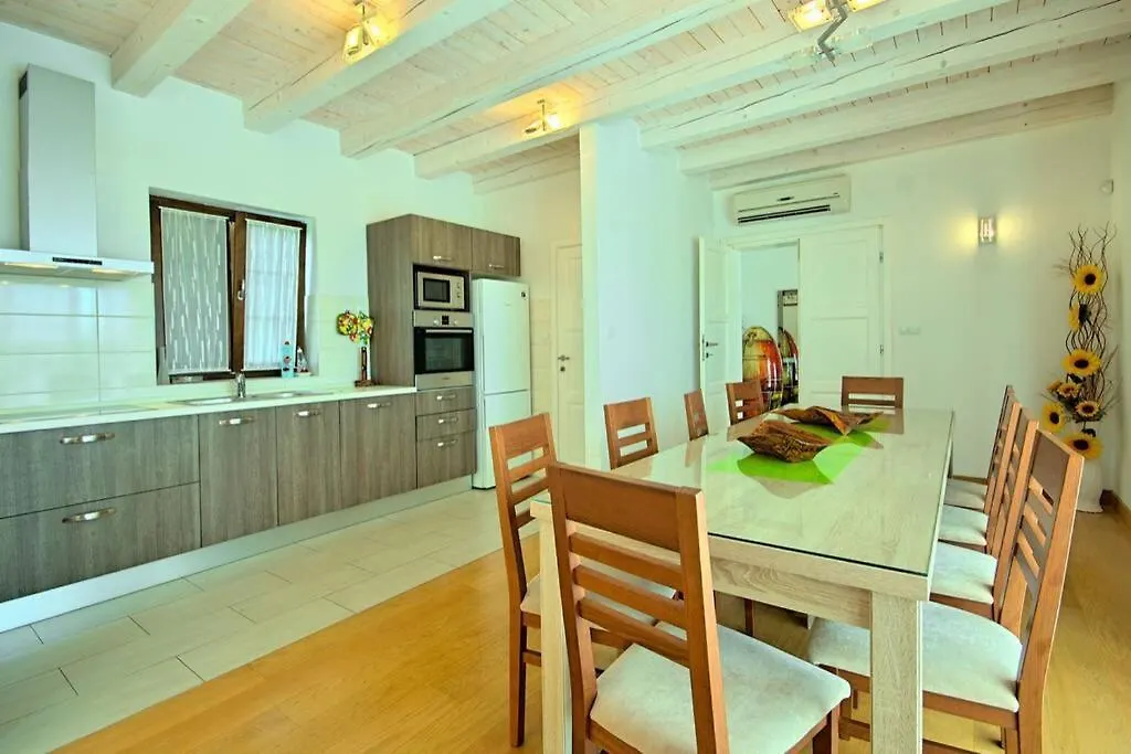 Villa Kanco Barban